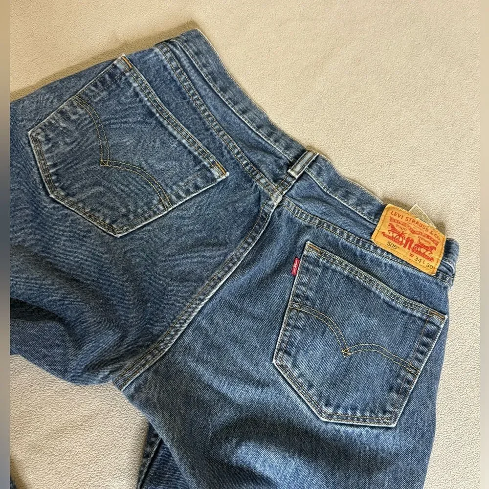 Levi’s 505 Men’s Size W34 L30 Blue Straight